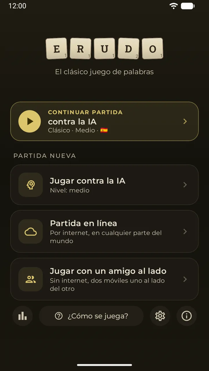El menú principal con una tarjeta Continuar para una partida guardada contra la IA y las tres maneras de jugar: contra la IA, en línea y al lado
