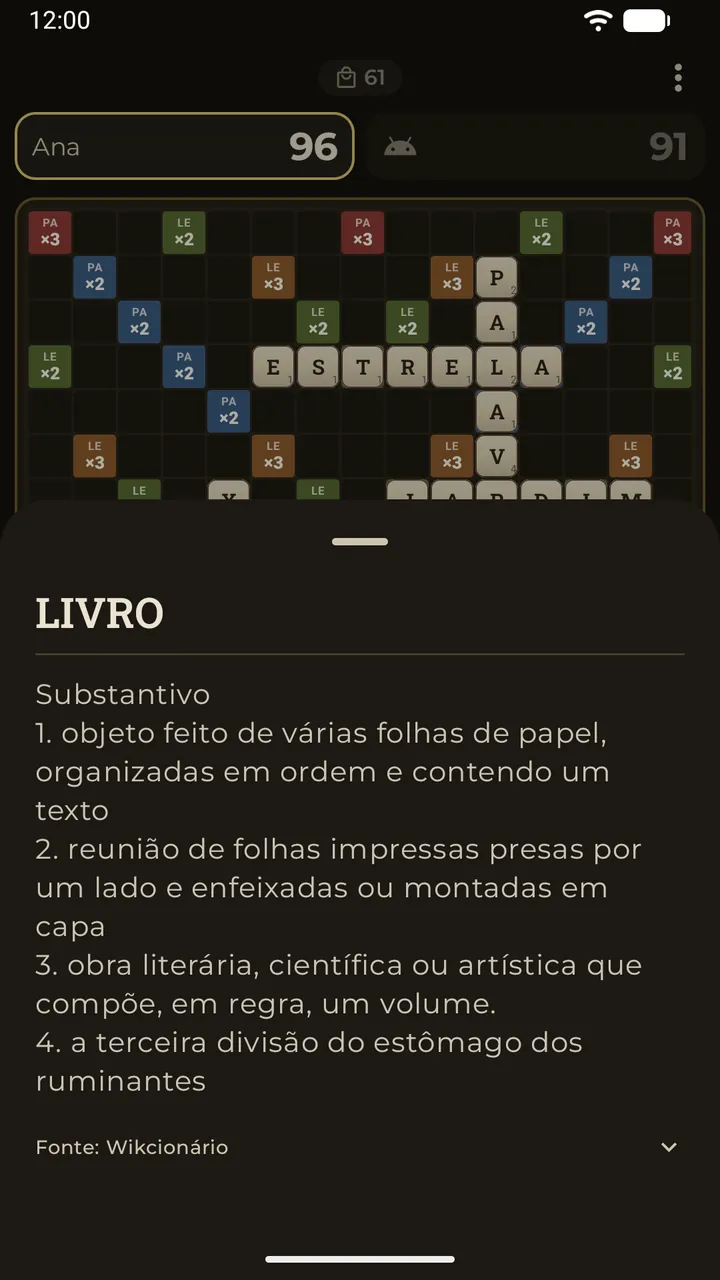 Tocar em uma palavra do tabuleiro abre a definição do dicionário em um painel